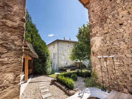 vente maison 10 pièces 260 m² à le puy-en-velay (43000)  289 000 €