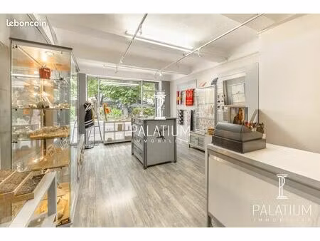 local 25 m² gréoux-les-bains