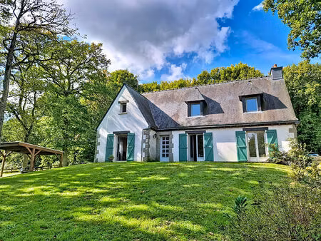 maison guillac 6 pièce(s) 145 m2