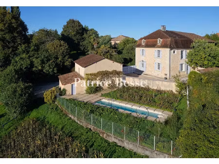 vente maison 5 pièces 181 m² à riberac (24600)  325 000 €