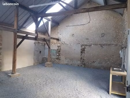 entrepôt / garage / espace stockage