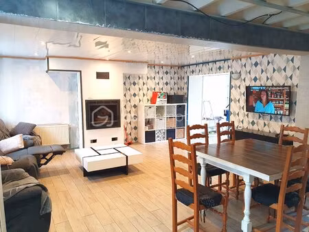 maison de 120 m² à thenelles