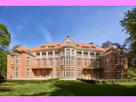 des appartements uniques dans un parc historique