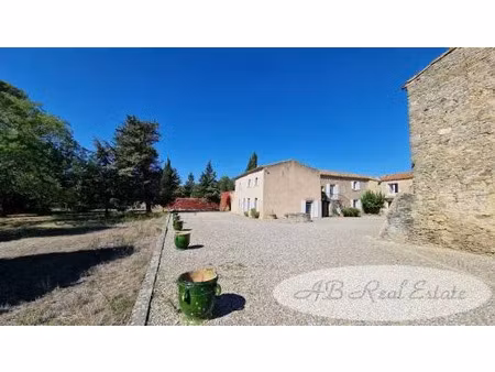 vente ferme 1000 m² à roubia (11200)  1 908 000 €
