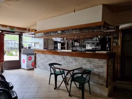 vente locaux professionnels 72 m² à superdevoluy (05250)  299 000 €