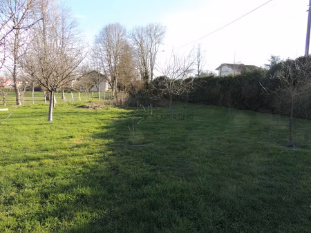 terrain constructible au village