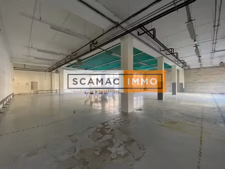 entrepôt de 720m²