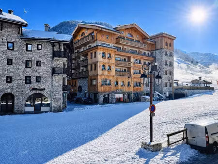 vente appartement 3 pièces 82 m² à val-d'isere (73150)  1 850 000 €