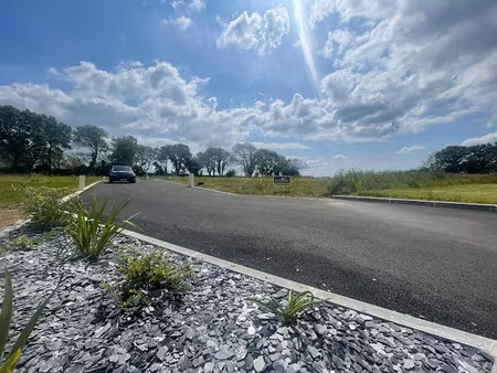 vente terrain 605 m² à gourlizon (29710)  49 900 €