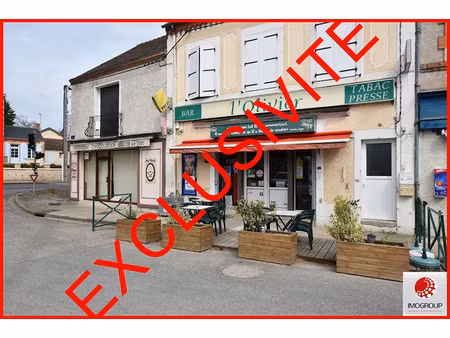 vente locaux professionnels 70 m² à saint-gérand-le-puy (03150)  85 000 €