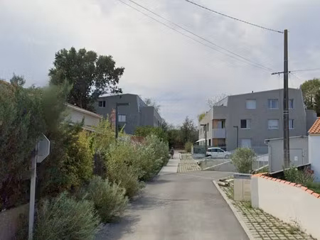 location parking à bouguenais (44340)  40 €