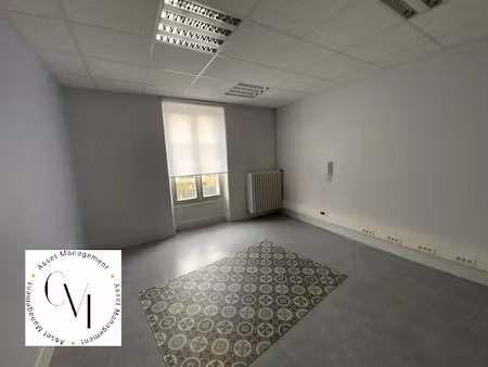 location locaux professionnels 1 pièce 15.25 m² à chartres (28000)  390 €