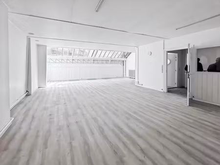 a louer immeuble independant renove proche gare de lyon