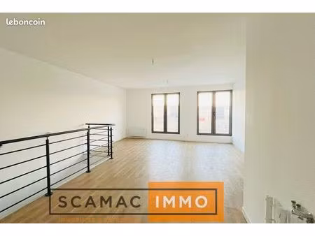 local d'activité 250 m²