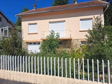 à découvrir sans tarder – maison sur sous-sol aux beaux volumes avec 3 chambres !