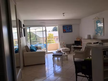 location meublée appartement 3 pièces 60 m² à la baule-escoublac (44500)  980 €
