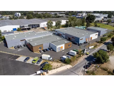 local d'activite a vendre