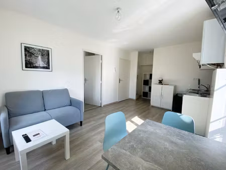 appartement f2 entièrement équipé à 5 minutes de la centrale
