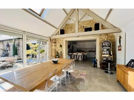 maison émancé m² t-7 à vendre  940 000 €