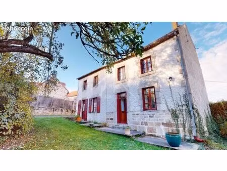 maison 7 pièces 146 m²