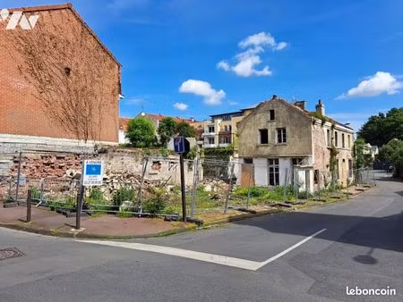 terrain 304 m² douai