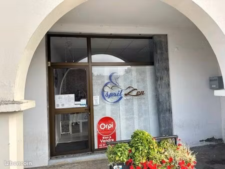 local commercial 35 m²