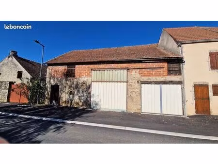 maison 1 pièce 120 m²