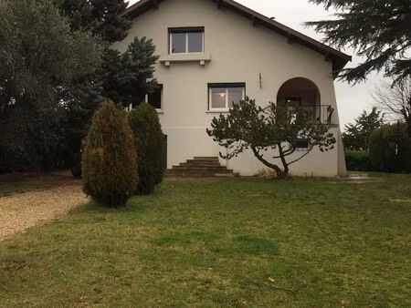 location maison 6 pièces 200 m² à caluire-et-cuire (69300)