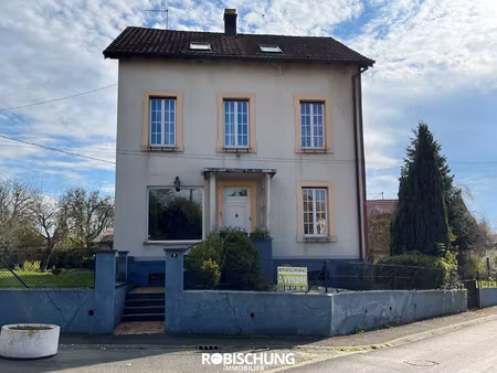 montreux-vieux : maison avec beau potentiel