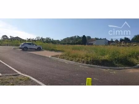 vente terrain 704 m² la roche-noire (63800)