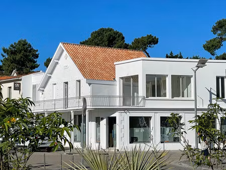 vente appartement 6 pièces 135m2 saint-palais-sur-mer (17420) - 936000 € - surface privée