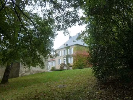 vente maison 10 pièces 264 m² saint-paul-en-gâtine (79240)