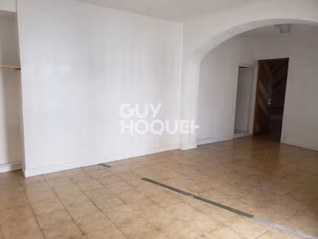 location locaux professionnels 44 m² à la tremblade (17390)  612 €