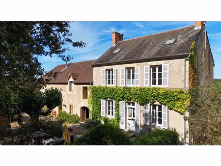 vente maison 12 pièces 300 m² à sully (71360)  280 000 €