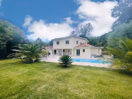 vente maison 7 pièces 205 m² castets (40260)