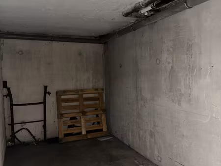 place de parking - 10m2 13003 marseille