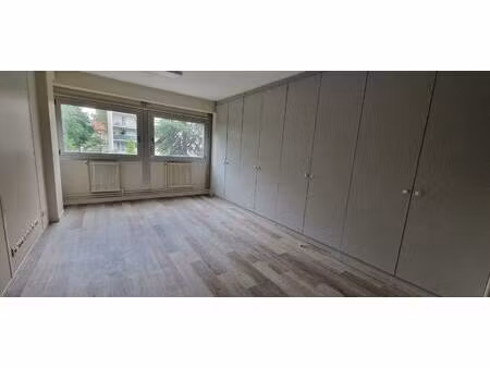 bureau rénové de 110 m² à louer à vincennes