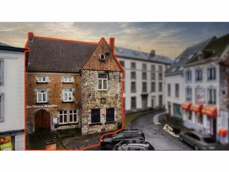 appart. 3 ch + espace horeca + terrain 4 ares + combles