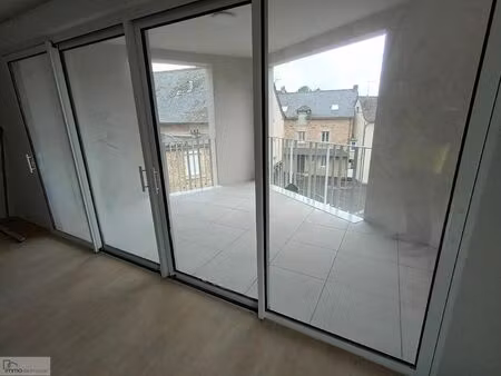 location appartement 3 pièces 72 m² à rignac (12390)