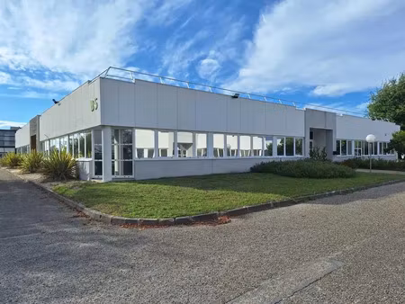 a louer - bureaux independants 540 m² div 250 m² - merignac le haillan