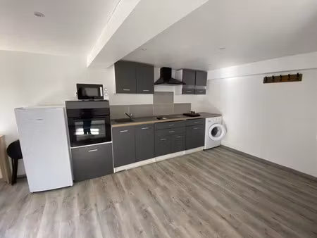 vente immeuble 8 pièces 168.52 m² à bourg-argental (42220)  275 000 €