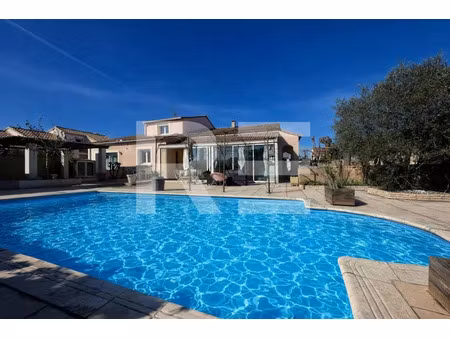 vente maison 7 pièces 160 m² à garons (30128)  355 000 €