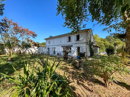 investisseur - maison et dépendances de 320 m2 à rénover ent