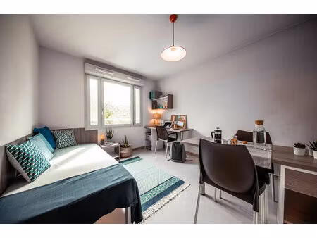 lyon parilly / venissieux - studio meublé 18 48 m² - spécial investisseur