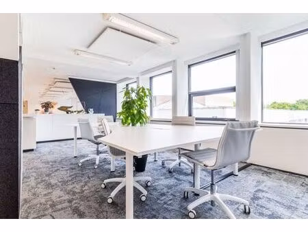 dolce : bureaux 2 personnes dans le coworking wip