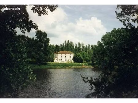 ancien moulin sur la vienne - maison  grange et terres