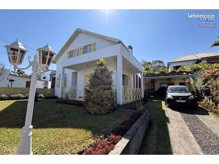 maison 5 pièces 97 m²