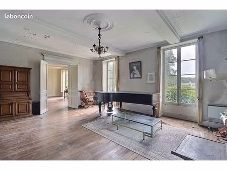 maison 15 pièces 512 m²