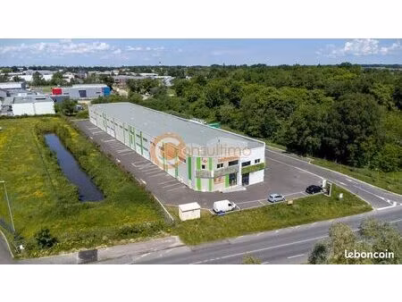 local d'activité 145 m²