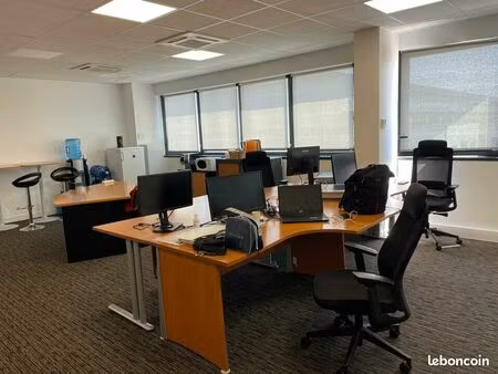bureaux 115 m²